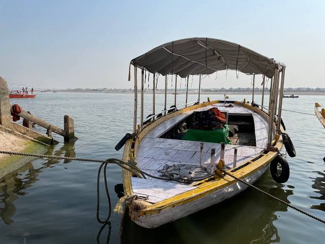 Normal Boat — Shared boat ride along the ghats — ₹100 per person